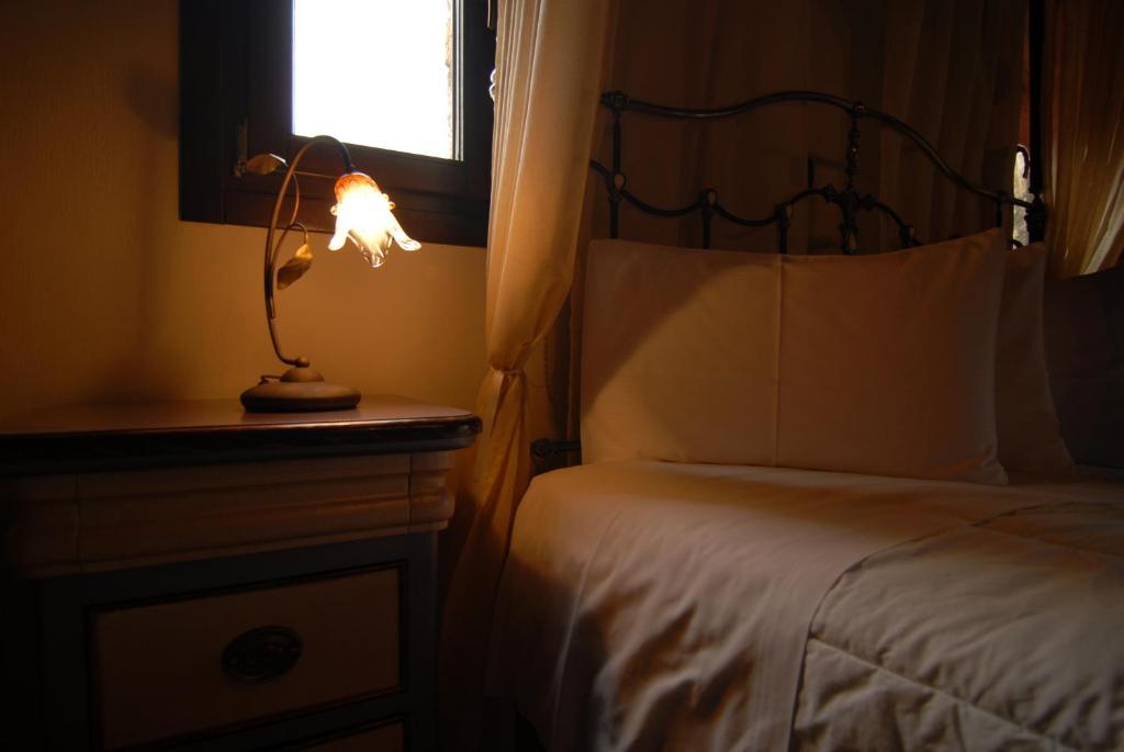 Aiolides Hotel Kalívia Zimmer foto